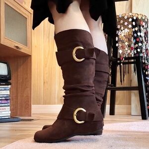 Women's Size 7.5 Brown and Gold Calf High Buckle Slouch Boots 2000s